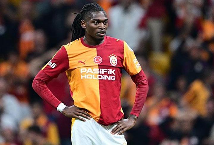 Rafael Leao'yu yerden yere vurdu: Tatildeymiş gibi